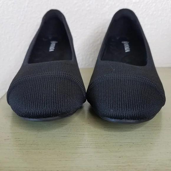 VIVAIA Almond-Toe Chunky Heels (Julie Pro)